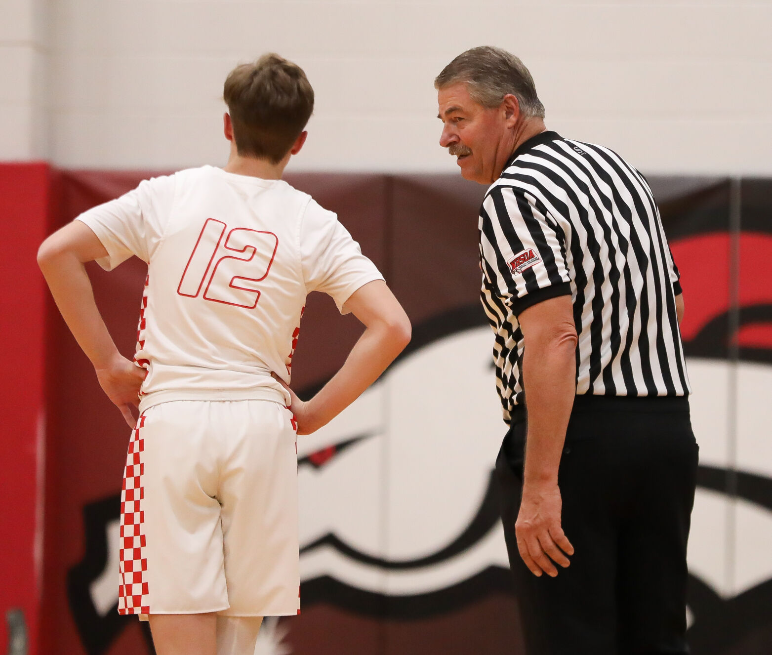 1-14-22 Pleasanton at Amherst boys basketball (14 of 27).jpg